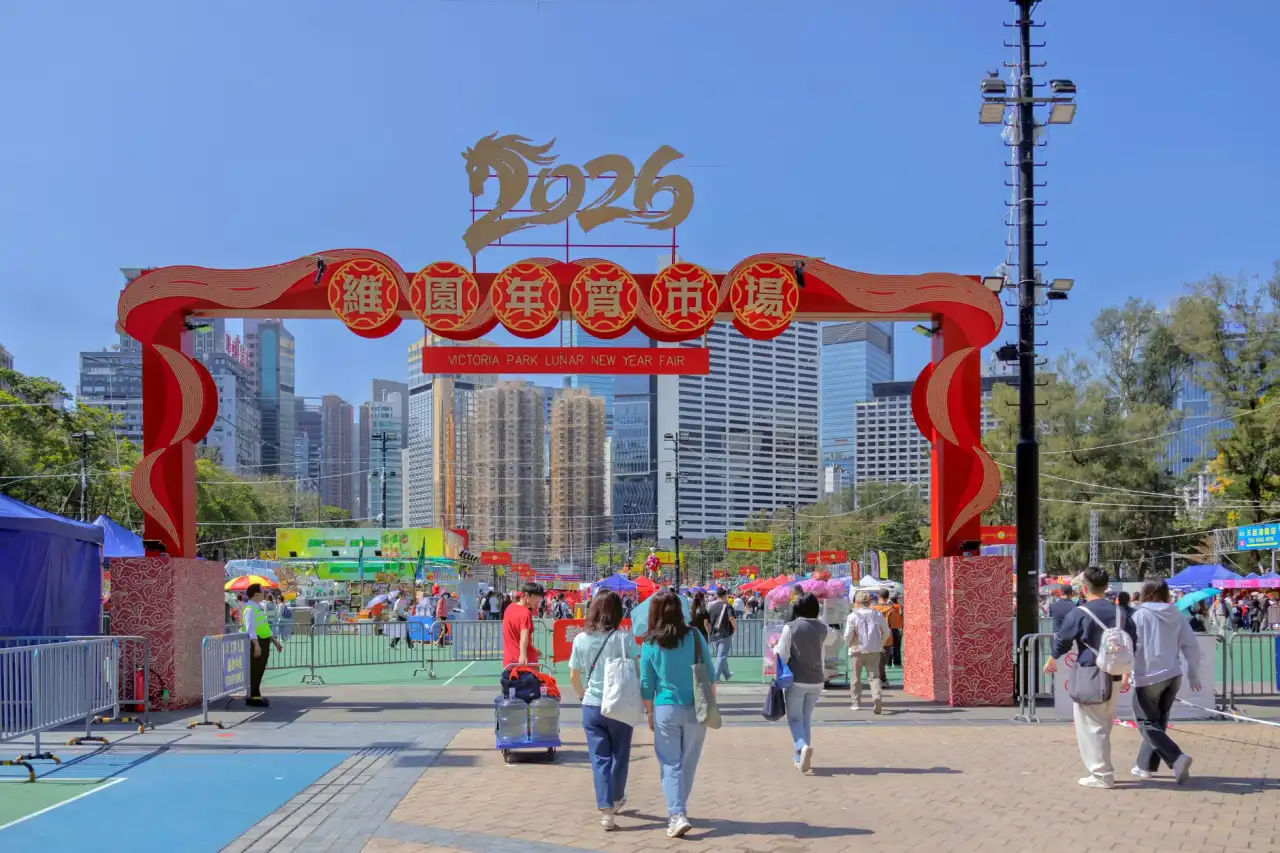 2024年工业自动化设备联网方案：PLC控制柜选型要点
