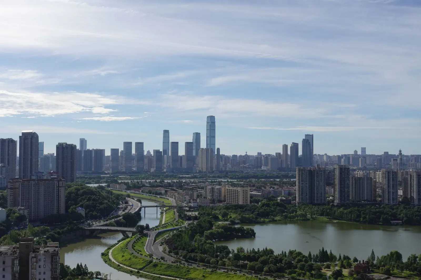 数据采集终端设备如何实现工厂产线运行数据的实时监控