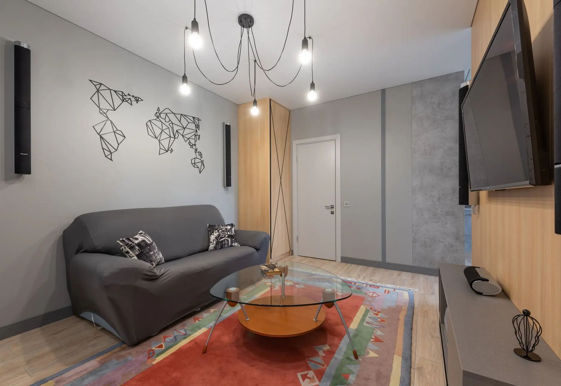 PLC控制柜与数据采集终端一体化方案在工厂设备联网中的应用