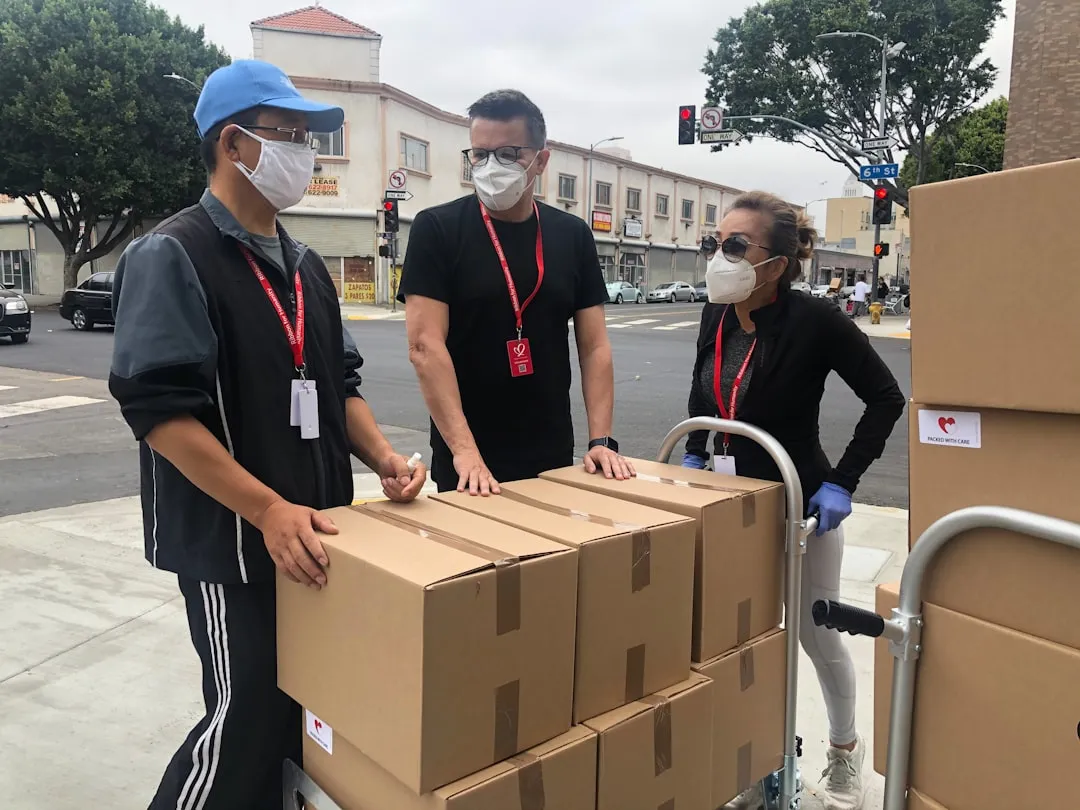 工业自动化产线中PLC控制柜实现设备实时监控的部署要点