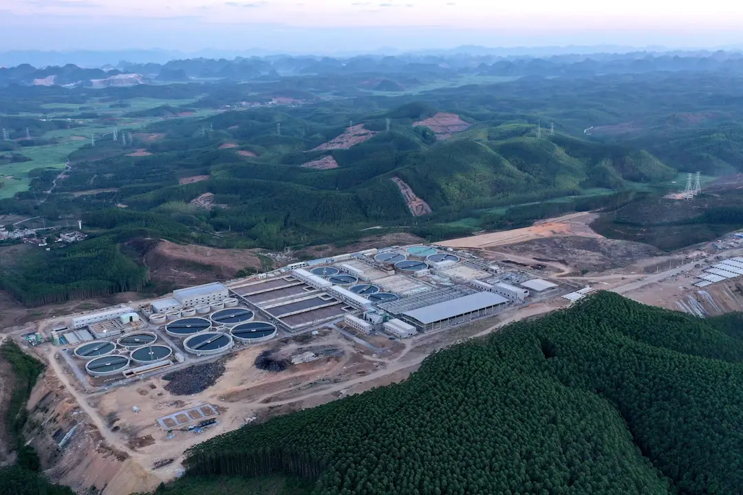 工业数据采集终端与PLC控制柜协同应用方案解析